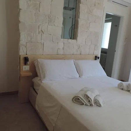 Luna D'argento Bed and Breakfast 4*