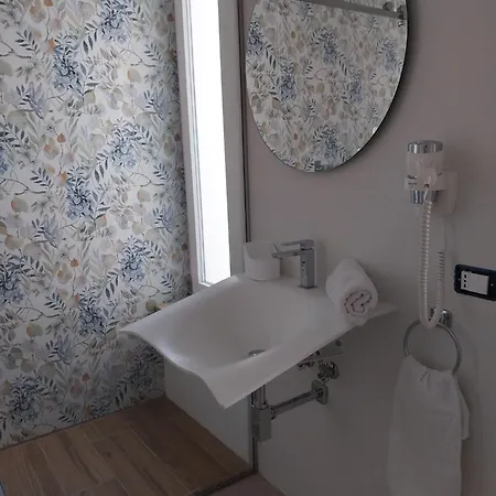 Luna D'argento 4* 莱波拉诺