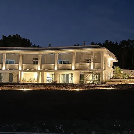 Luna D'argento Bed & Breakfast 4*